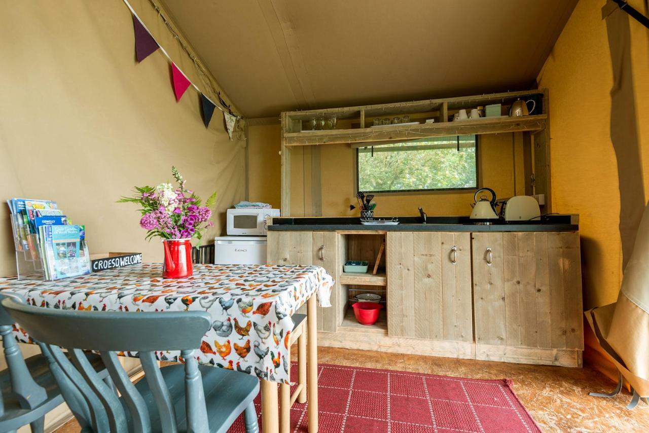 Kidwelly Glamping Hotel Екстериор снимка